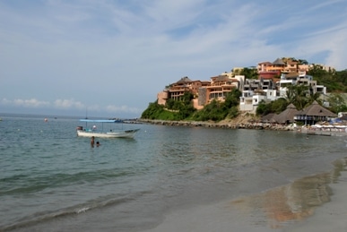 View of La Cruz de Huanacaxtle from Rivera Nayarit beach